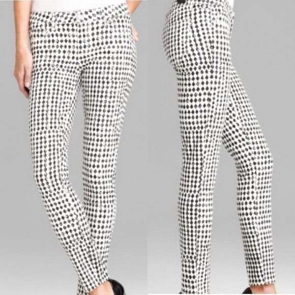 PAIGE Denim Verdugo Skinny Jeans in Diamond Checkerboard White and Black Sz 28 - Picture 1 of 13